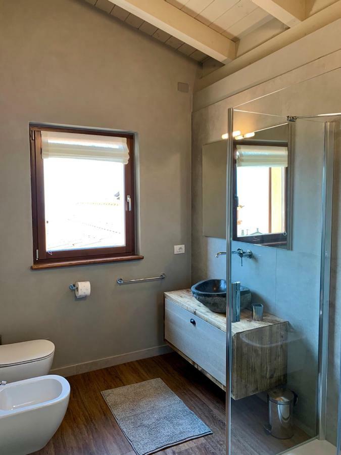 Borgo Al Tempo Perduto Villa Gargnano Exterior photo